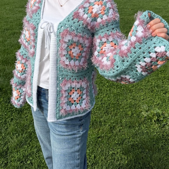 Colorful Crochet Patterned Cardigan - Picture 7 of 15